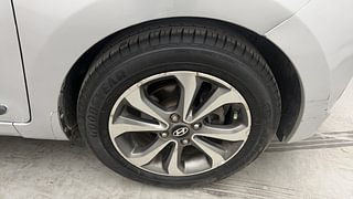 Used 2014 Hyundai Xcent SX 1.2 (O) Petrol Manual tyres RIGHT FRONT TYRE RIM VIEW