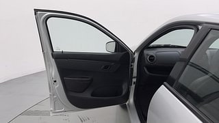 Used 2019 Renault Kwid [2015-2019] RXL Petrol Manual interior LEFT FRONT DOOR OPEN VIEW