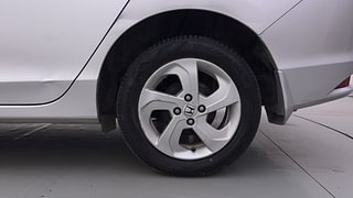 Used 2014 Honda City VX CVT Petrol Automatic tyres LEFT REAR TYRE RIM VIEW