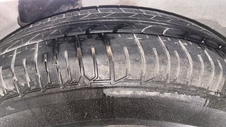 Used 2015 hyundai i10 Sportz 1.1 Petrol Petrol Manual tyres LEFT REAR TYRE TREAD VIEW