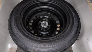 Used 2014 Honda City VX CVT Petrol Automatic tyres SPARE TYRE VIEW