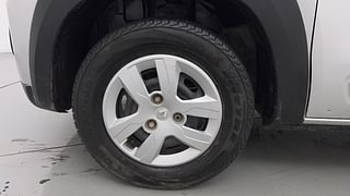 Used 2019 Renault Kwid [2015-2019] RXL Petrol Manual tyres LEFT FRONT TYRE RIM VIEW