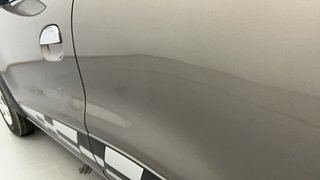 Used 2016 Renault Kwid [2015-2019] 1.0 RXT AMT Petrol Automatic dents MINOR SCRATCH