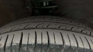 Used 2016 Maruti Suzuki Alto K10 [2014-2019] VXI AMT Petrol Automatic tyres RIGHT FRONT TYRE TREAD VIEW