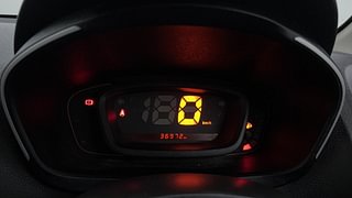 Used 2019 Renault Kwid [2015-2019] RXL Petrol Manual interior CLUSTERMETER VIEW