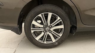 Used 2022 Honda Amaze 1.2 VX i-VTEC Petrol Manual tyres RIGHT REAR TYRE RIM VIEW