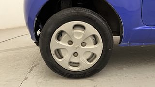 Used 2015 Tata Nano [2014-2018] Twist XT Petrol Petrol Manual tyres LEFT FRONT TYRE RIM VIEW