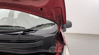 Used 2018 Hyundai Eon [2011-2018] Era + Petrol Manual engine ENGINE LEFT SIDE HINGE & APRON VIEW