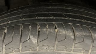 Used 2021 Kia Seltos HTX G Petrol Manual tyres RIGHT REAR TYRE TREAD VIEW