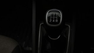 Used 2017 Hyundai Elite i20 [2014-2018] Asta 1.2 (O) Petrol Manual interior GEAR  KNOB VIEW