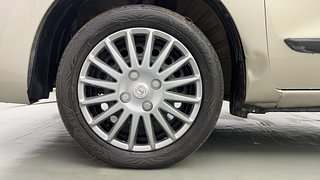 Used 2014 Maruti Suzuki Wagon R 1.0 [2010-2019] VXi Petrol Manual tyres LEFT FRONT TYRE RIM VIEW