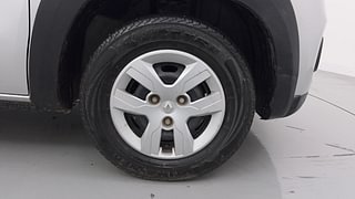 Used 2019 Renault Kwid [2015-2019] RXL Petrol Manual tyres RIGHT FRONT TYRE RIM VIEW