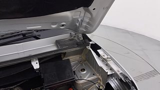 Used 2019 Renault Kwid [2015-2019] RXL Petrol Manual engine ENGINE LEFT SIDE HINGE & APRON VIEW