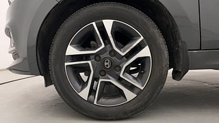 Used 2021 Tata Tiago XZA+ AMT Petrol Automatic tyres LEFT FRONT TYRE RIM VIEW
