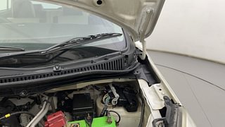 Used 2015 Maruti Suzuki Wagon R 1.0 [2010-2019] VXi Petrol Manual engine ENGINE LEFT SIDE HINGE & APRON VIEW