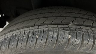 Used 2021 Hyundai Venue [2019-2022] SX 1.0  Turbo iMT Petrol Manual tyres RIGHT REAR TYRE TREAD VIEW