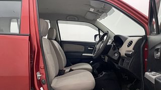 Used 2015 Maruti Suzuki Wagon R 1.0 [2010-2019] VXi Petrol Manual interior RIGHT SIDE FRONT DOOR CABIN VIEW