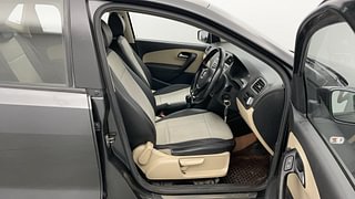 Used 2015 Volkswagen Polo [2015-2019] Highline1.2L (P) Petrol Manual interior RIGHT SIDE FRONT DOOR CABIN VIEW