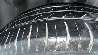 Used 2017 Volkswagen Polo [2014-2020] Highline 1.5 (D) Diesel Manual tyres RIGHT REAR TYRE TREAD VIEW