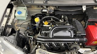 Used 2016 Renault Kwid [2015-2019] 1.0 RXT AMT Petrol Automatic engine ENGINE RIGHT SIDE VIEW