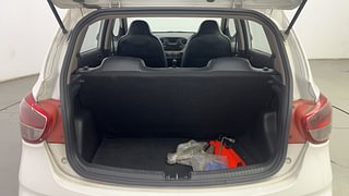Used 2018 Hyundai Grand i10 [2017-2020] Magna 1.2 Kappa VTVT Petrol Manual interior DICKY INSIDE VIEW