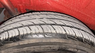 Used 2015 Maruti Suzuki Wagon R 1.0 [2010-2019] VXi Petrol Manual tyres RIGHT REAR TYRE TREAD VIEW