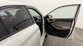 Used 2016 Hyundai Elite i20 [2014-2018] Asta 1.2 Petrol Manual interior RIGHT FRONT DOOR OPEN VIEW