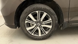 Used 2022 Honda Amaze 1.2 VX i-VTEC Petrol Manual tyres LEFT FRONT TYRE RIM VIEW