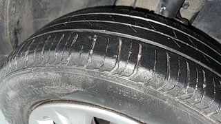 Used 2022 Tata Punch Adventure Rhythm Pack MT Petrol Manual tyres RIGHT FRONT TYRE TREAD VIEW
