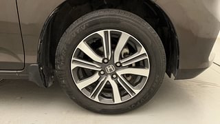 Used 2022 Honda Amaze 1.2 VX i-VTEC Petrol Manual tyres RIGHT FRONT TYRE RIM VIEW