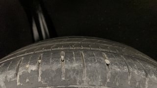 Used 2018 Maruti Suzuki Baleno [2015-2019] Alpha AT Petrol Petrol Automatic tyres RIGHT REAR TYRE TREAD VIEW