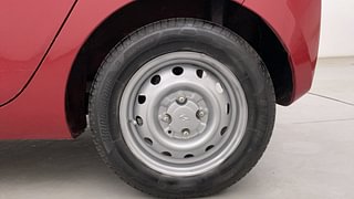 Used 2018 Hyundai Eon [2011-2018] Era + Petrol Manual tyres LEFT REAR TYRE RIM VIEW