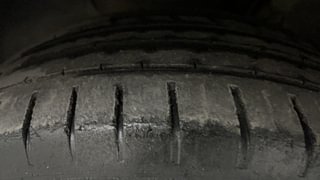 Used 2016 Hyundai Elite i20 [2014-2018] Asta 1.2 Petrol Manual tyres LEFT FRONT TYRE TREAD VIEW