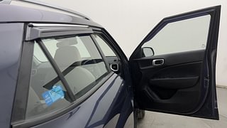 Used 2021 Hyundai Venue [2019-2022] SX 1.0  Turbo iMT Petrol Manual interior RIGHT FRONT DOOR OPEN VIEW