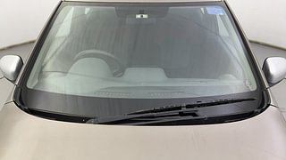 Used 2016 Renault Kwid [2015-2019] 1.0 RXT AMT Petrol Automatic exterior FRONT WINDSHIELD VIEW