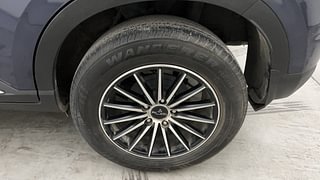 Used 2021 Hyundai Venue [2019-2022] SX 1.0  Turbo iMT Petrol Manual tyres LEFT REAR TYRE RIM VIEW