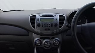 Used 2015 hyundai i10 Sportz 1.1 Petrol Petrol Manual top_features Integrated (in-dash) music system