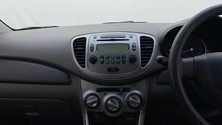 Used 2015 hyundai i10 Sportz 1.1 Petrol Petrol Manual interior MUSIC SYSTEM & AC CONTROL VIEW