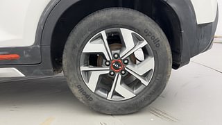 Used 2021 Kia Sonet HTX 1.0 iMT Petrol Manual tyres LEFT REAR TYRE RIM VIEW