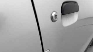 Used 2015 Maruti Suzuki Wagon R 1.0 [2010-2019] LXi Petrol Manual dents MINOR SCRATCH
