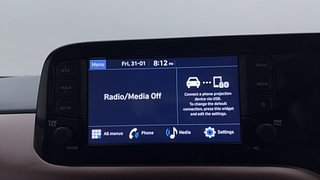 Used 2023 Hyundai Aura SX 1.2 Petrol Petrol Manual top_features Touch screen infotainment system