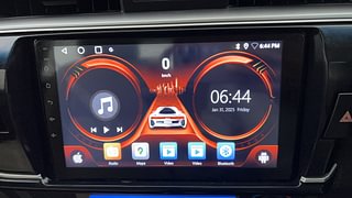 Used 2014 Toyota Corolla Altis [2014-2017] G AT Petrol Petrol Automatic top_features Integrated (in-dash) music system