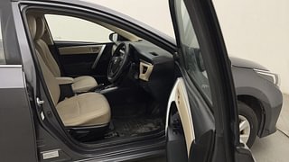 Used 2014 Toyota Corolla Altis [2014-2017] G AT Petrol Petrol Automatic interior RIGHT SIDE FRONT DOOR CABIN VIEW