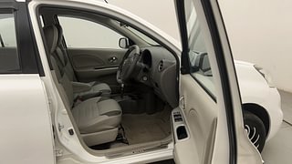 Used 2016 Nissan Micra [2013-2020] XV CVT Petrol Automatic interior RIGHT SIDE FRONT DOOR CABIN VIEW