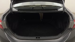 Used 2014 Toyota Corolla Altis [2014-2017] G AT Petrol Petrol Automatic interior DICKY INSIDE VIEW
