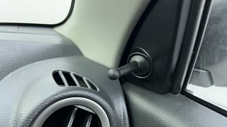 Used 2018 Maruti Suzuki Alto K10 [2014-2019] VXI AMT (O) Petrol Automatic top_features Adjustable ORVM