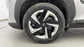 Used 2021 Nissan Magnite XL Turbo Petrol Manual tyres LEFT FRONT TYRE RIM VIEW