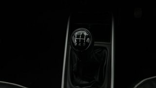 Used 2016 Maruti Suzuki Baleno [2015-2019] Delta Petrol Petrol Manual interior GEAR  KNOB VIEW
