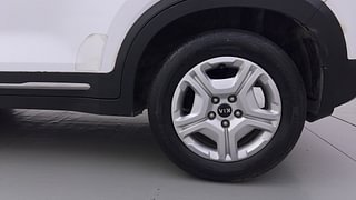 Used 2021 Kia Sonet HTX 1.0 iMT Petrol Manual tyres LEFT REAR TYRE RIM VIEW