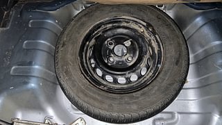 Used 2017 Maruti Suzuki Alto 800 [2016-2019] Lxi Petrol Manual tyres SPARE TYRE VIEW